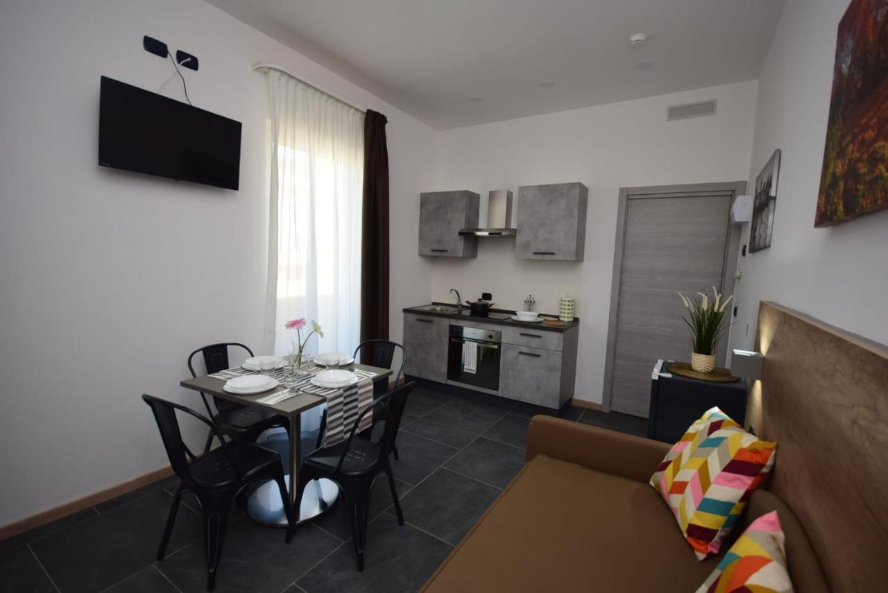 Hotel Crisvan Rimini Exterior photo