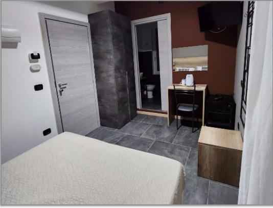 Hotel Crisvan Rimini Exterior photo