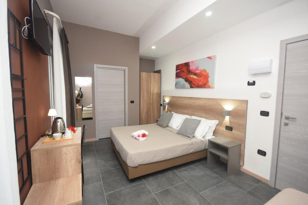 Hotel Crisvan Rimini Exterior photo