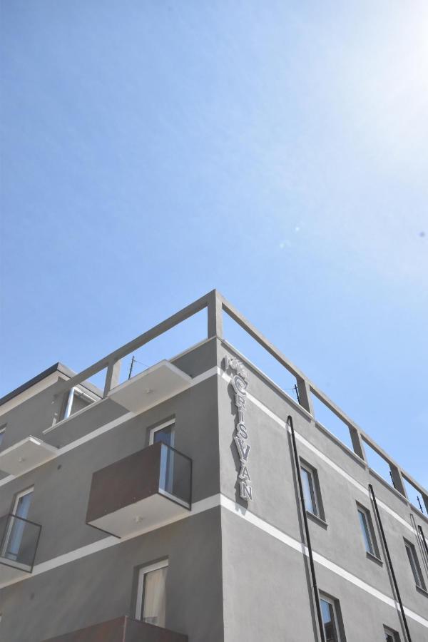 Hotel Crisvan Rimini Exterior photo